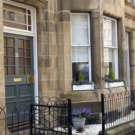 Lovely main door 2 bed apartment EDI Buitenkant foto